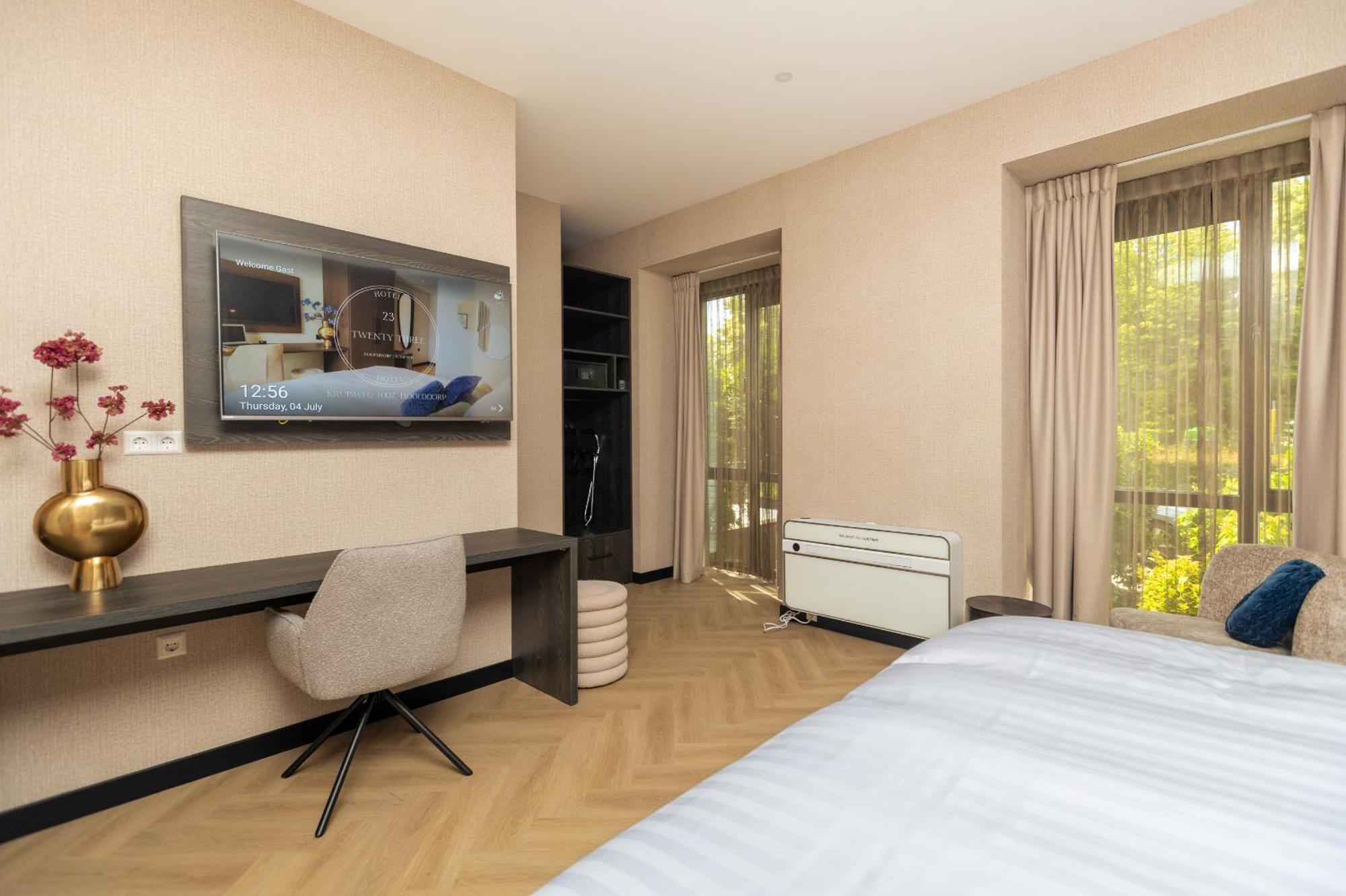 Hotel Twenty-Three Amsterdam Airport 霍夫多普 外观 照片