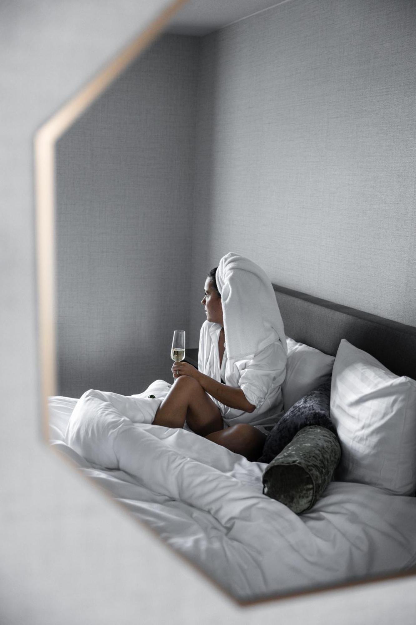 Hotel Twenty-Three Amsterdam Airport 霍夫多普 外观 照片