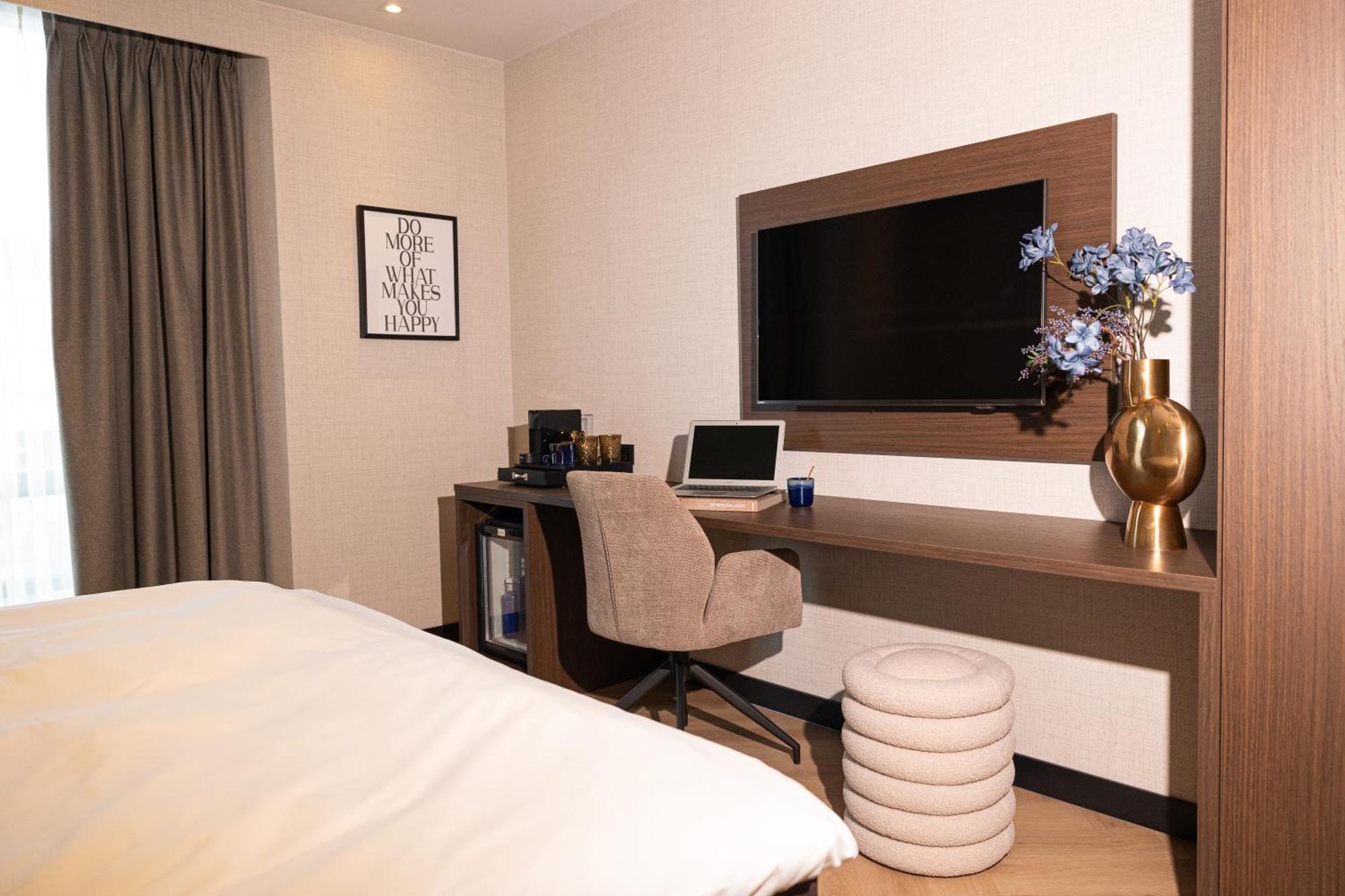 Hotel Twenty-Three Amsterdam Airport 霍夫多普 外观 照片