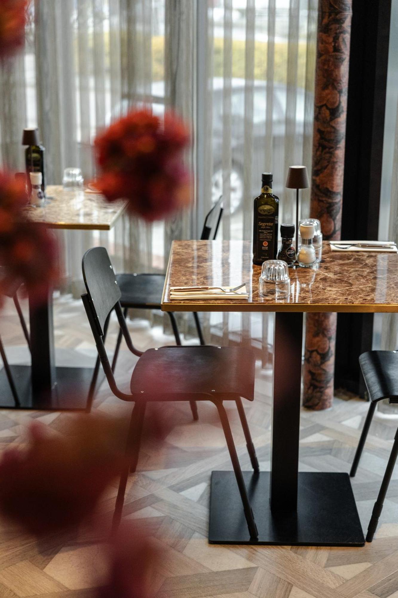 Hotel Twenty-Three Amsterdam Airport 霍夫多普 外观 照片